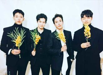 [分享]180808 CNBLUE四人全部入伍 一起为心中的那片蓝盖楼 待君归