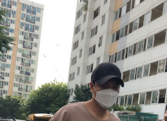 [新闻]180808 请查收今日份的李大萌 清爽阳光大男孩的look