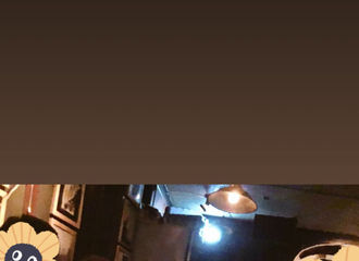 [分享]180811 新鲜的路透一则！宋仲基欧巴与好友聚餐合影