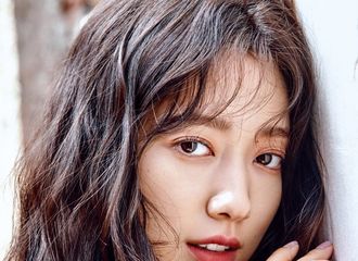 [盘点]180818 朴信惠，如西班牙太阳一般强烈的美貌捕捉记