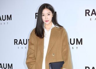 [新闻]181127 简单的帅气！孝敏闪耀亮相某品牌活动现场