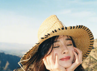 [新闻]181206 杨幂7日南京品牌活动时间地点公开 南京蜜蜂请查收