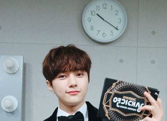 [新闻]181231 金明洙“FM→颁奖礼”“2018MBC演技大赏”中闪耀的存在