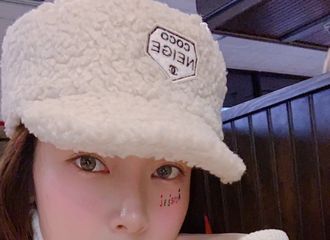 [分享]190108 亲自试用B612贴纸滤镜 郑秀妍为自己代言！