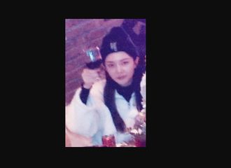 [分享]190125 傅菁女王手里摇晃着红酒杯 殊不知里面是冰阔落