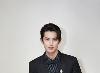 [分享]190129 王鹤棣品牌时尚科普：用进取之心书写未来无限可能