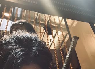[新闻]190204 棣棣凌晨收工更新微博，除夕继续搬砖！