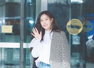 [新闻]190210 美貌满分上班路 孝敏今日现身KBS进行综艺《你好》录制