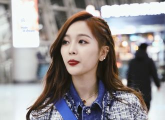 [新闻]190214 吴宣仪微博上线为好友宣传电影，调侃就算没情人看一场电影还是很OK的