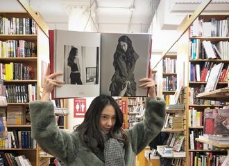 [分享]190307 无论在哪里都是女神！请问秀晶画报和日常的不同之处在哪？