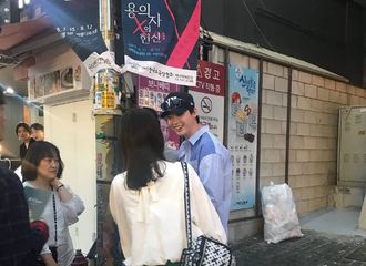 [分享]190519 感受一波路人镜头下的帅哥 李钟硕果然生图也照样能打
