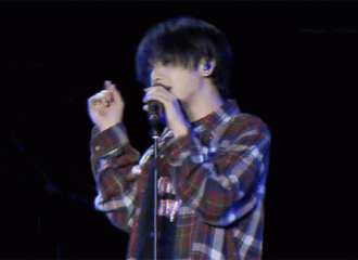 [分享]210518 那年今日|华晨宇BBF音乐节热情开唱 主唱风范全然展现