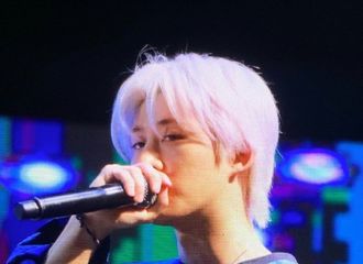 [新闻]190523 汉拿大学庆典，再次把舞台燃烧的iKON，反响热烈