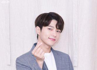[新闻]190613 金明洙、申惠善采访时表示，电视剧的后半部分将展现更加朦胧和心动的化学反应