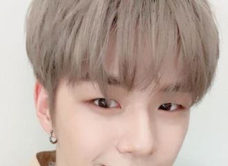 [新闻]190718 姜丹尼尔开设了Fancafe-Twitter-Youtube频道，25日举行ShowCase