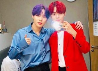 [新闻]190719 李大辉X河成云，遇见水獭辉的云朵“WannaOne友情ing”