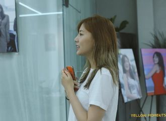 [分享]190720 Panda们的爱是双向的 吴夏荣参观粉丝准备的咖啡馆展览