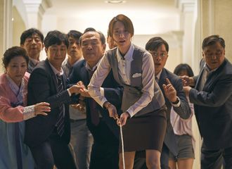 [新闻]190726 《EXIT》抢镜的女主角林允儿“忠武路的新发现！”