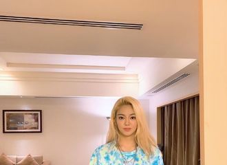 [分享]190727 孝渊官方INS账号开通！关注留言请认准“dj_hyo_x.x”