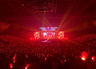 [分享]190729 iKON日巡福冈场两日公演圆满结束！下一站：神户
