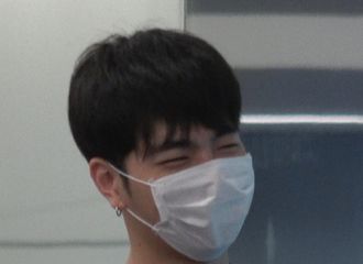 [分享]190730 心情大好现身机场 后发队员具晙会也顺利返韩 