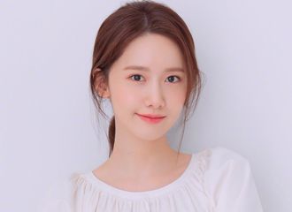 [新闻]190812 林允儿首部主演电影《EXIT》掀起韩国票房狂潮！吸引近600万观众