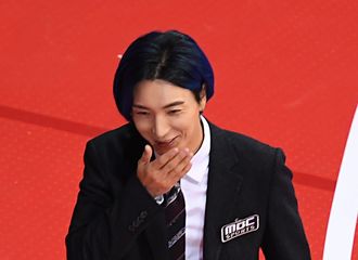 [新闻]190812 “偶运会”中秋特辑录制 MC利特温柔长发变身！