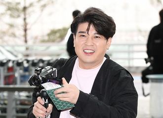 [新闻]190812 Super Junior神童，因健康原因暂时中断活动