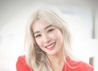 [分享]190818 Tiffany Young“少女时代完整体？想要最完美的重聚”