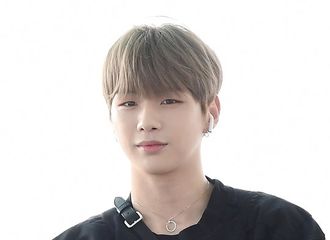 [新闻]190821 姜丹尼尔vsLM娱乐，9月24日专属合同纠纷初审日期确定