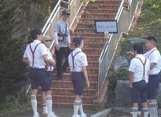 [新闻]190824 新综艺《We Play》剧透，学长“河成云”即将来袭！