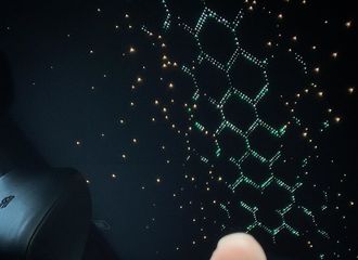 [新闻]190826 今天也要和海浪分享星星 黄子韬更新ins晒星空车顶
