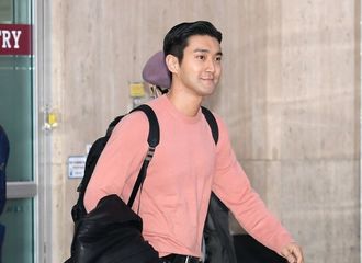 [分享]191105 日巡暂告段落！Super Junior经由金浦机场抵达韩国