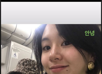[分享]191116 今天也是INS疯狂营业的一天，TWICE官方公开多张合照
