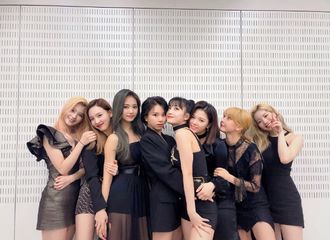 [分享]191123 破壳一样的TWICE的强有力的表演 美女的旁边果然还是美女呀~