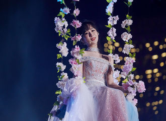[新闻]200101 “杨小生”实火！杨紫成为跨年收视率前五唯一女明星