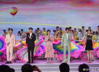 [新闻]200109 杨紫演唱《青春畅想》片段尝鲜 期待春节歌手紫登陆多家卫视
