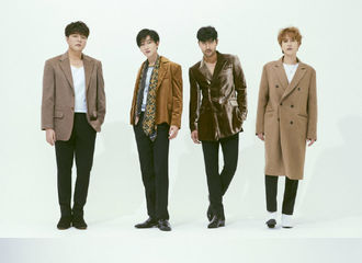 [新闻]200206 SuperJunior 新专辑《TIMELESS》席卷Gaon周榜、Gaon零售店专辑销量排行榜1位！