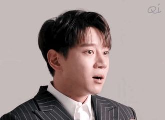 [分享]200410 哥哥官咖日常唠嗑...这次却被“老母亲”粉丝催婚？？