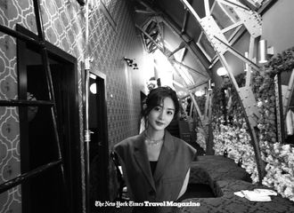 [新闻]200819 赵丽颖《新视线》8月刊内页大片上线 邂逅慵懒而美好的风情女神