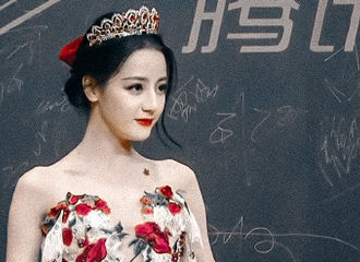 [分享]210127 人间富贵花迪丽热巴花裙子合集 明艳大方不失独特魅力