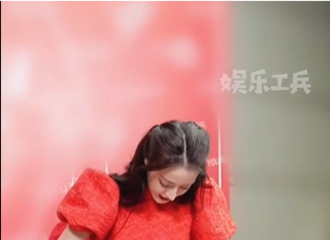 [新闻]210215 美女终于敢正视自己的美貌！热巴形容自己最多赞美的词是好看