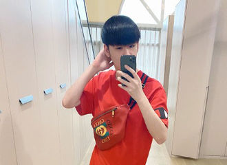 [新闻]210314 张·防爆我自己·云雷又上线了 白色情人节送上来自磊磊红红火火的祝福