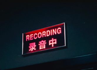 [新闻]210328 熊家俊的杂货铺分享今日工作日常 打工人小丁配音收工！