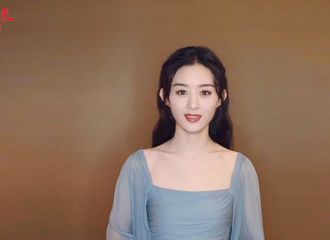 [新闻]210410 芭莎公益公开赵丽颖朗读诗VCR 一起来听听孩子们用诗的语言描绘的风和雨