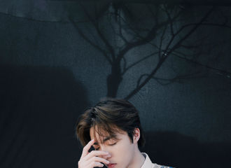 [分享]210501 品牌认领陈立农杂志拍摄所着服装 是糖糖心里最帅气的校草学长