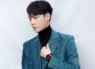[新闻]210512 “用舞台自证，以时间作答”张艺兴开创不可复制的黄金时代！
