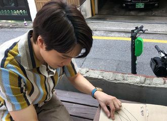 [分享]210606 《穿正南的恶魔》第2季钟仁相关照片，模特身材穿什么都时尚满分！