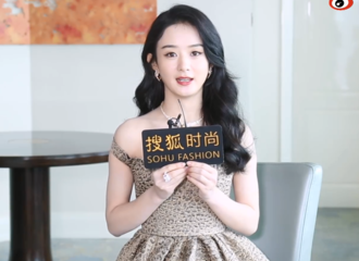 [新闻]210726 听说老婆回到《中餐厅》又干起老本行？赵丽颖迪奥活动陆续掉落采访两则