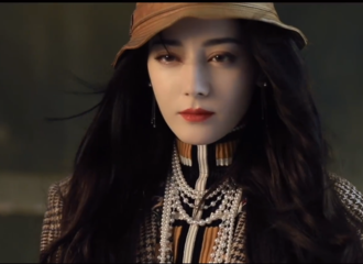 [新闻]210731 迪丽热巴《精彩OK》大片拍摄花絮公开 释放美艳又率真的别样风情